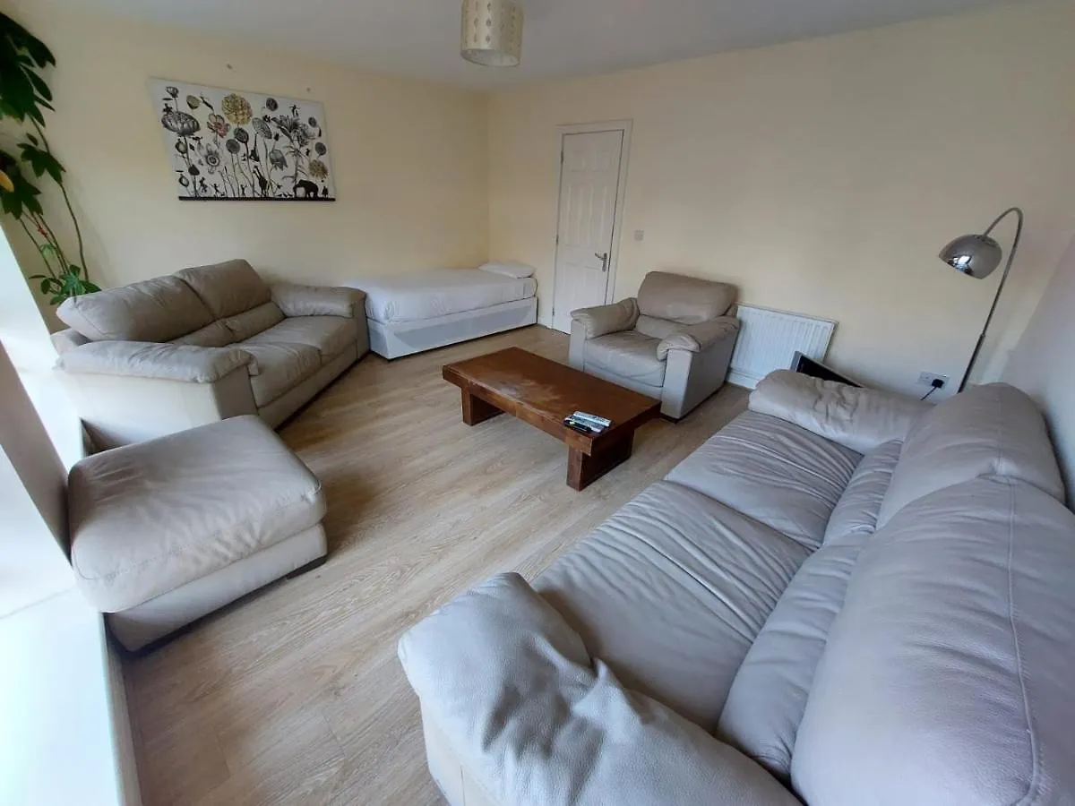 D13 Self Catering Townhouse Apartment Dublin 0*,  Ireland